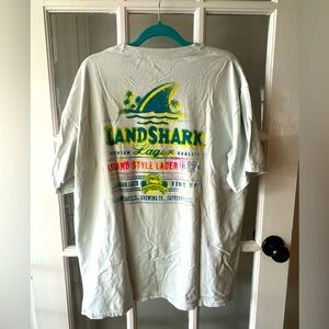 4/$20 🦋 Vintage Landshark Lager Tee Shirt XLarge Tan